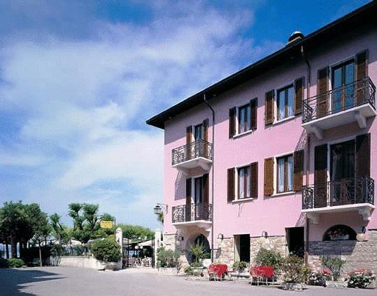 Hotel Pace Sirmione Buitenkant foto